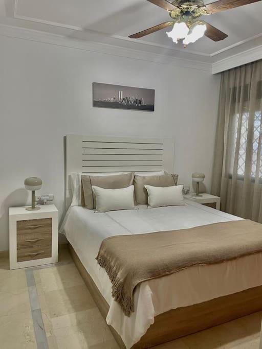 Piso En Marbella En Primera Linea De Playa Екстериор снимка