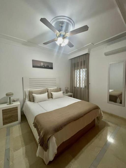 Piso En Marbella En Primera Linea De Playa Екстериор снимка