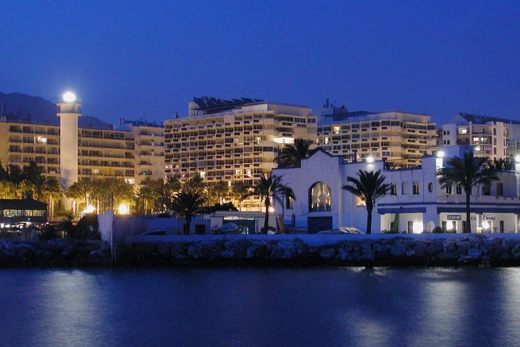 Piso En Marbella En Primera Linea De Playa Екстериор снимка